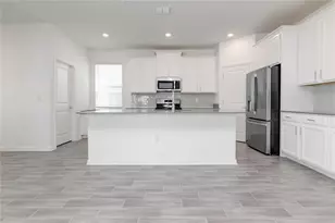 6346 Limberpine Aly, Saint Cloud, FL 34771 - Photo 11
