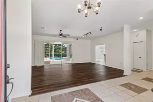 1230 Berkshire Ln, Tarpon Springs, FL 34688 - Photo 11