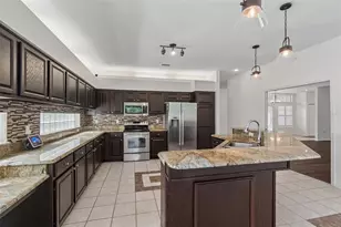 1230 Berkshire Ln, Tarpon Springs, FL 34688 - Photo 23