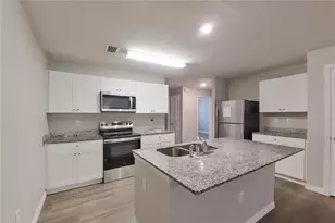 18310 Gibraltar Ln, Lehigh Acres, FL 33936 - Photo 9