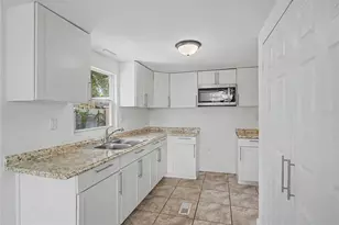 17230 Adam Ct, Montverde, FL 34756 - Photo 9