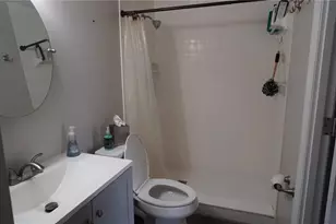 3312 Ramblewood Pl, Sarasota, FL 34237 - Photo 21