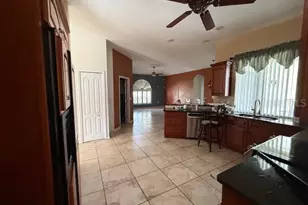 302 Sterling Dr, Winter Haven, FL 33884 - Photo 9