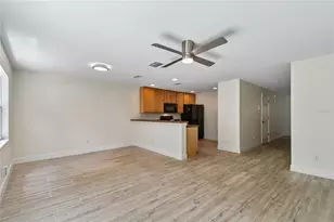 4084 Pitch Pine Cir, Oviedo, FL 32765 - Photo 3