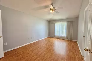 220 Canterbury Ct, Kissimmee, FL 34758 - Photo 9