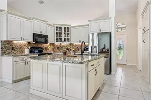 64 Lake Diamond Blvd, Ocala, FL 34472 - Photo 13