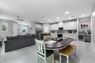 3919 Knotty Pne St, Saint Cloud, FL 34772 - Photo 7