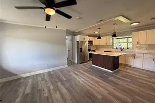 1000 E Dixie Ave, Leesburg, FL 34748 - Photo 3