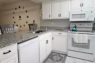 2104 Granada Ct, Lake Wales, FL 33898 - Photo 9