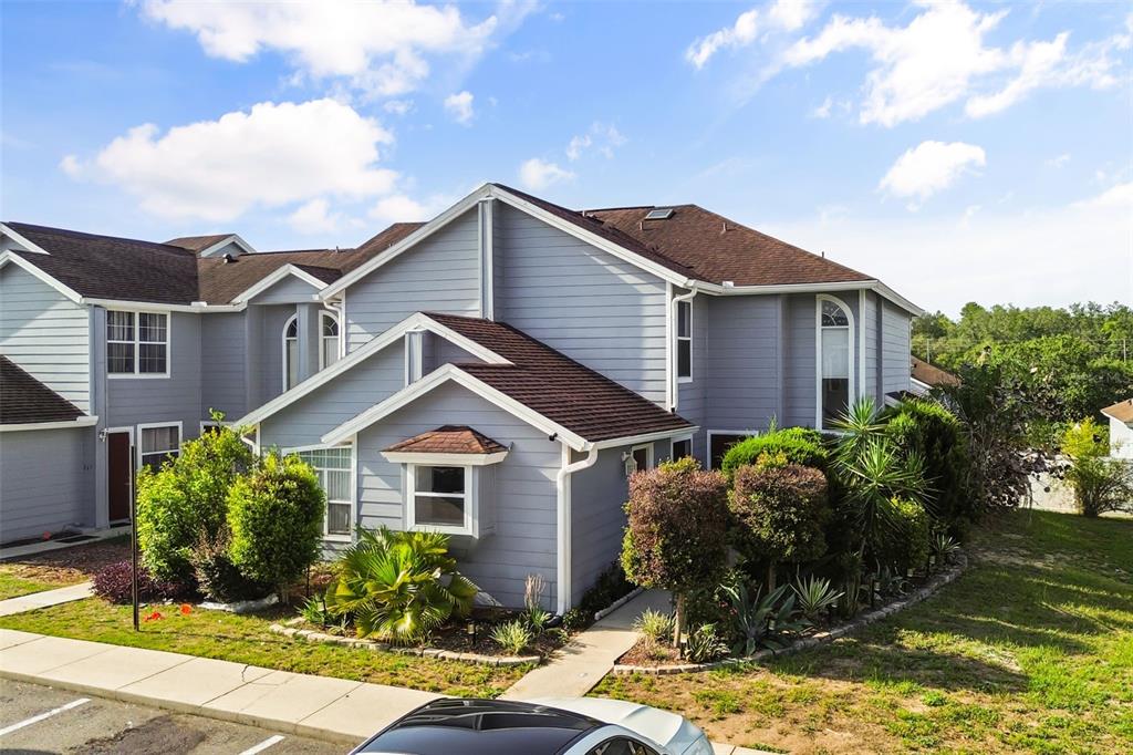 245 Mango Dr - 245 Mango Dr, Davenport, FL 33897 Luxury Property | Jose Angel Pina