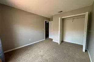 1643 Sandy Point Square, Orlando, FL 32807 - Photo 17