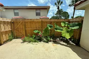 1643 Sandy Point Square, Orlando, FL 32807 - Photo 21