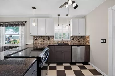 3284 Gorse Court, Palm Harbor, FL 34684 - Photo 9