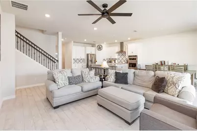 2710 Forestdale Street, Saint Cloud, FL 34771 - Photo 9