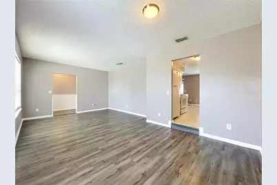 8426 Village Green Rd, Orlando, FL 32818 - Photo 11