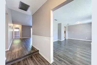8426 Village Green Rd, Orlando, FL 32818 - Photo 7
