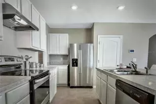 3464 Sandalwood Isle Wy, Ocoee, FL 34761 - Photo 5
