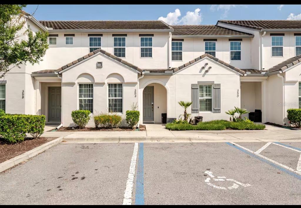 354 Captiva Dr - 354 Captiva Dr, Davenport, FL 33896 Luxury Property | Jose Angel Pina