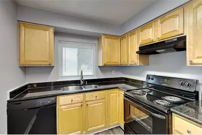 [Address not provided], Tampa, FL 33607 - Photo 3