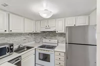 2569 N Alafaya Trail #133, Orlando, FL 32826 - Photo 9