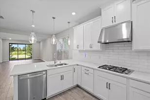 10141 Milky Way Cir, Sarasota, FL 34241 - Photo 15