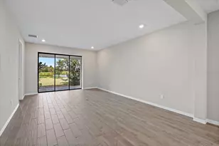 10141 Milky Way Cir, Sarasota, FL 34241 - Photo 13
