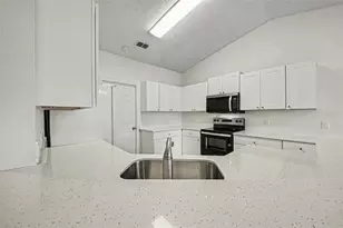 1067 Sheeler Hills Dr, Apopka, FL 32703 - Photo 5
