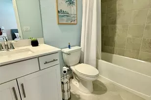 10852 Sun Drop St, Venice, FL 34293 - Photo 11