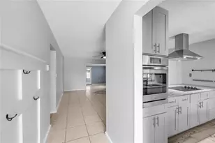 10855 Genevieve St, Orlando, FL 32825 - Photo 3