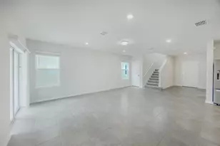 6107 Wooded Brush Aly, Saint Cloud, FL 34771 - Photo 3
