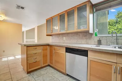 110 N Deerwood Avenue, Orlando, FL 32825 - Photo 9