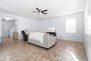 6829 Sundrop St, Harmony, FL 34773 - Photo 9