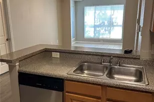 11819 Estates Club Dr, Orlando, FL 32825 - Photo 9