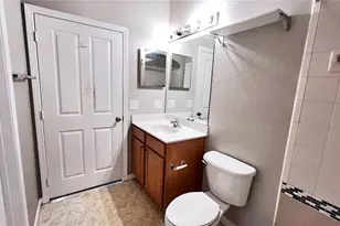 11819 Estates Club Dr, Orlando, FL 32825 - Photo 15