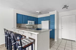 14013 Fairway Island Dr, Orlando, FL 32837 - Photo 7