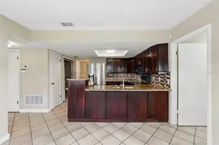 7925 Tumblestone Dr, Orlando, FL 32819 - Photo 15