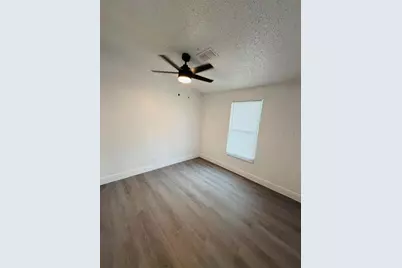 6734 Ravenwood Street, Zephyrhills, FL 33544 - Photo 21