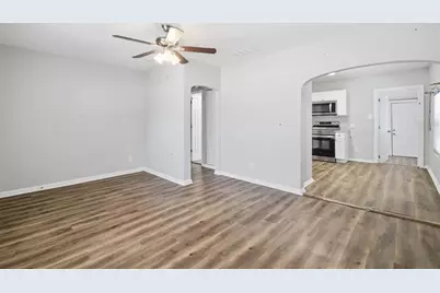 2610 Dr Martin Luther King Jr Street S, Saint Petersburg, FL 33705 - Photo 13