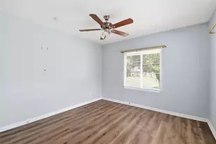 2610 Dr Martin Luther King Jr Street S, Saint Petersburg, FL 33705 - Photo 21