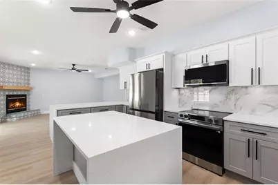 11958 Murray Avenue, Largo, FL 33778 - Photo 9