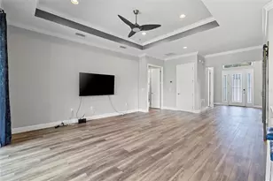 8113 Bridgeport Bay Cir, Mount Dora, FL 32757 - Photo 7