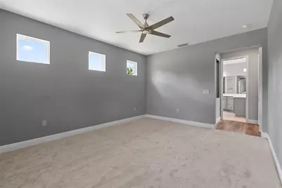 8113 Bridgeport Bay Circle, Mount Dora, FL 32757 - Photo 13