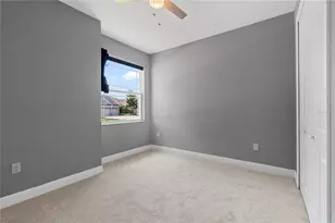 8113 Bridgeport Bay Cir, Mount Dora, FL 32757 - Photo 17