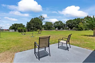 8113 Bridgeport Bay Circle, Mount Dora, FL 32757 - Photo 25