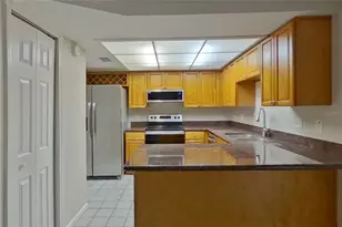 [Address not provided], Tampa, FL 33618 - Photo 5