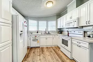 1785 Quail Hill Dr, Lakeland, FL 33810 - Photo 9