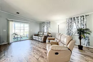 1785 Quail Hill Dr, Lakeland, FL 33810 - Photo 3