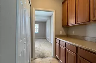 10411 Kristen Park Dr, Orlando, FL 32832 - Photo 7