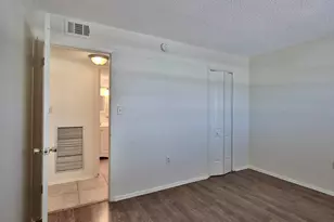 101 N Riverside Dr, New Smyrna Beach, FL 32168 - Photo 31