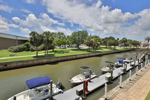 101 N Riverside Dr, New Smyrna Beach, FL 32168 - Photo 29